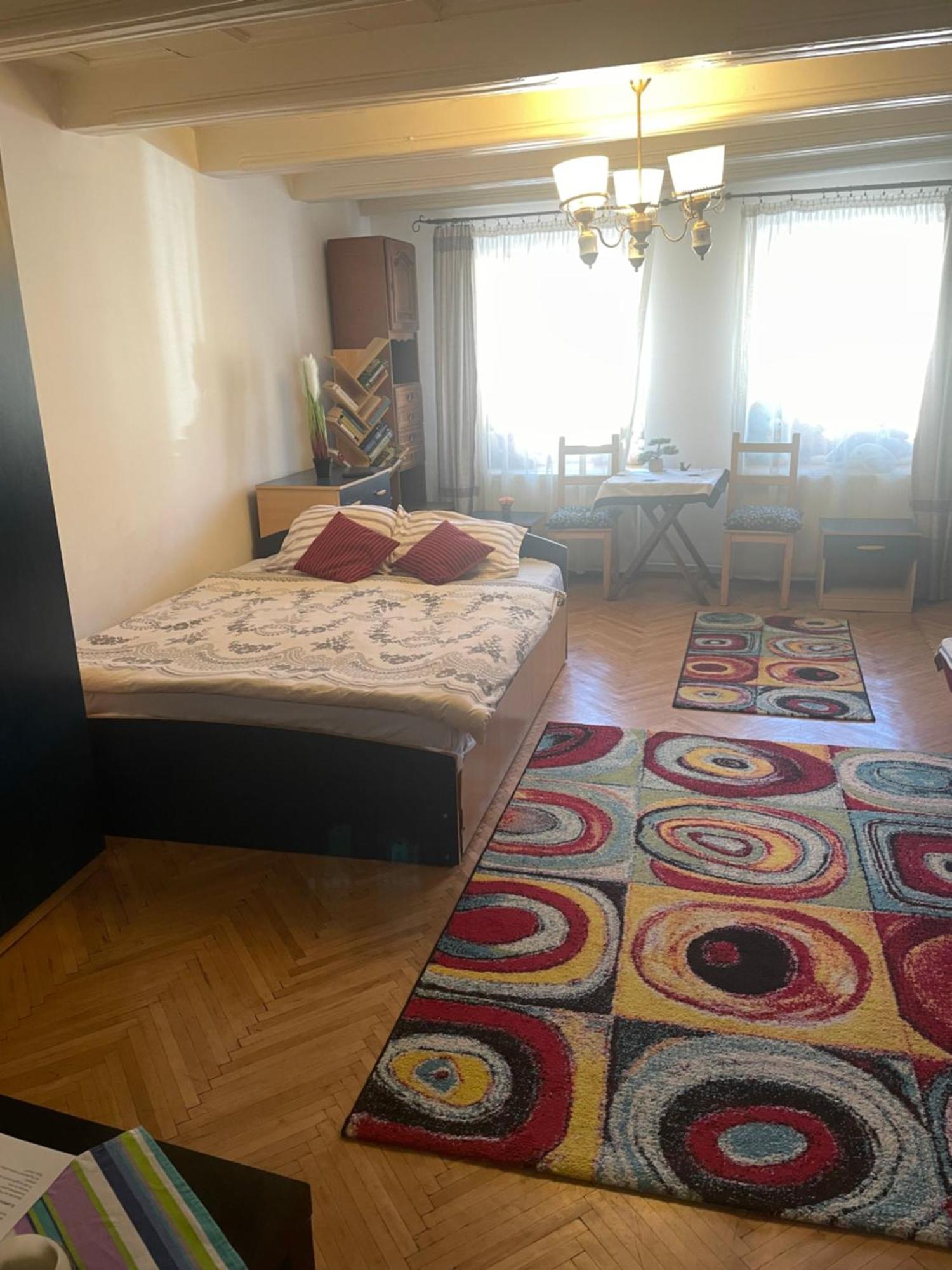 Blue House Hotel Брашов Екстериор снимка