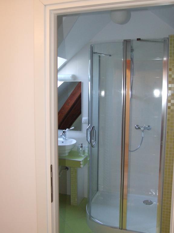 Blue House Hotel Брашов Екстериор снимка