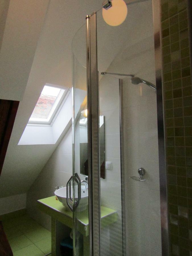 Blue House Hotel Брашов Екстериор снимка