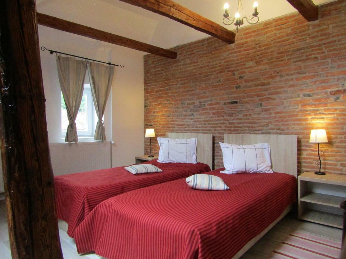 Blue House Hotel Брашов Екстериор снимка
