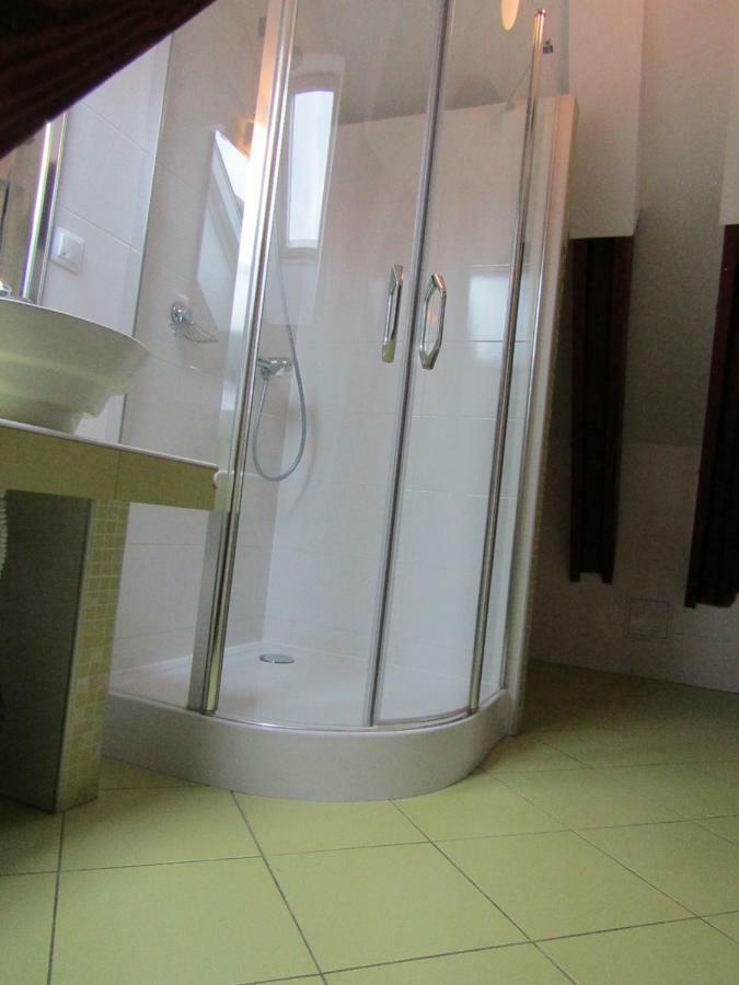 Blue House Hotel Брашов Екстериор снимка